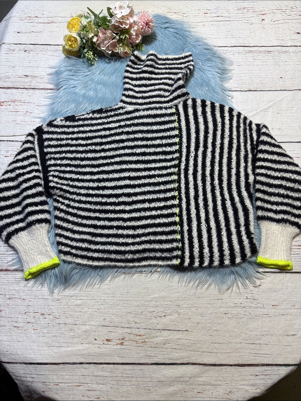 Anthropologie Pilcro Illusion Stripe Turtleneck Sweater sz M